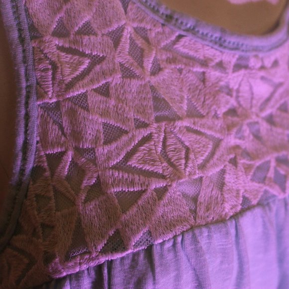 Aéropostale Tank - Picture 3 of 6